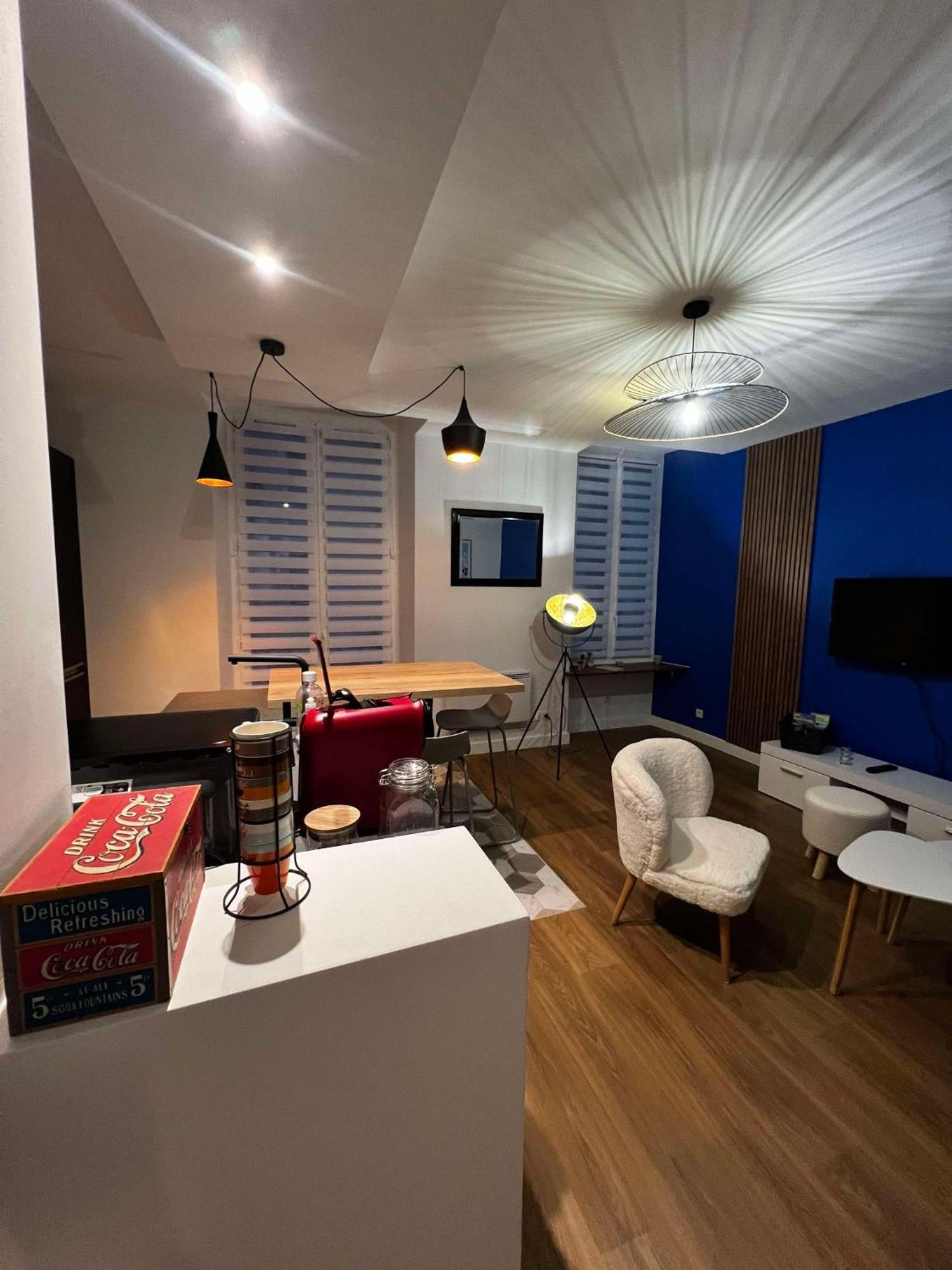 Appartement Le Flamboyant - Wifi - Central - Cosy Екс-ле-Бен Екстер'єр фото